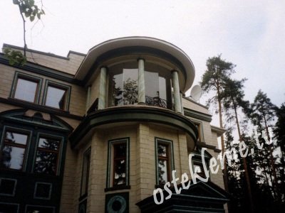 Балкон оригинальной формы